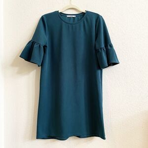 Pull&Bear Dress‎ Womens Medium Green Bell Sleeve Career Business